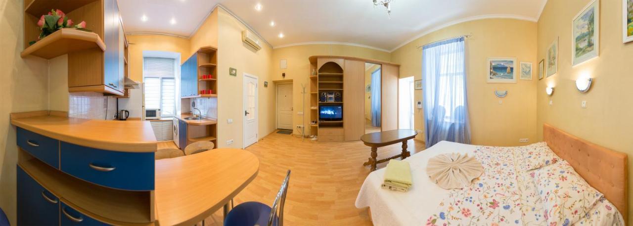 Central Area Apartments Kiev Ngoại thất bức ảnh
