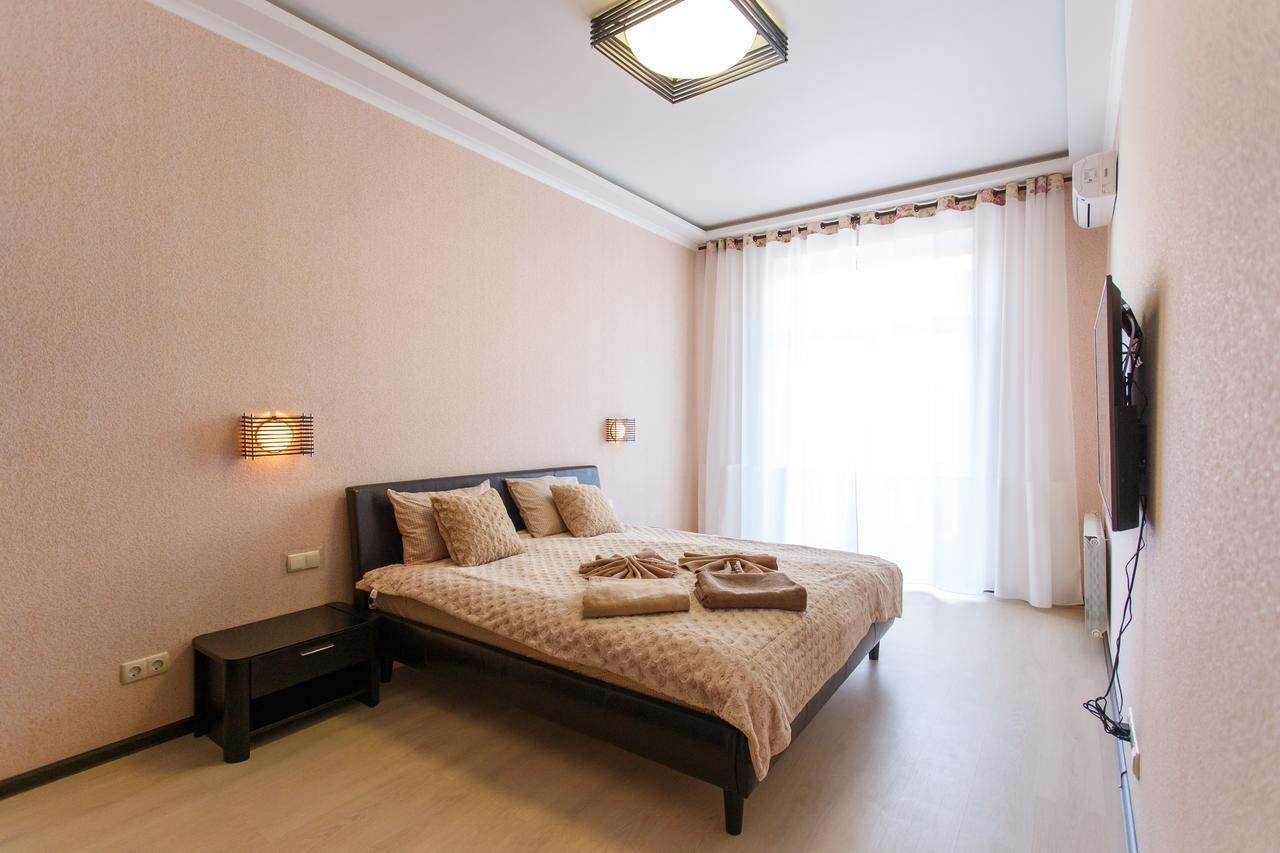 Central Area Apartments Kiev Ngoại thất bức ảnh