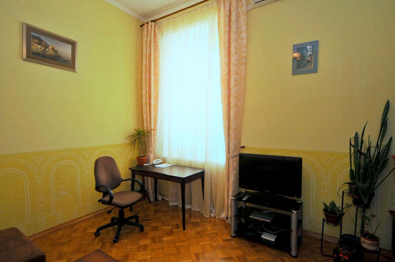 Central Area Apartments Kiev Ngoại thất bức ảnh
