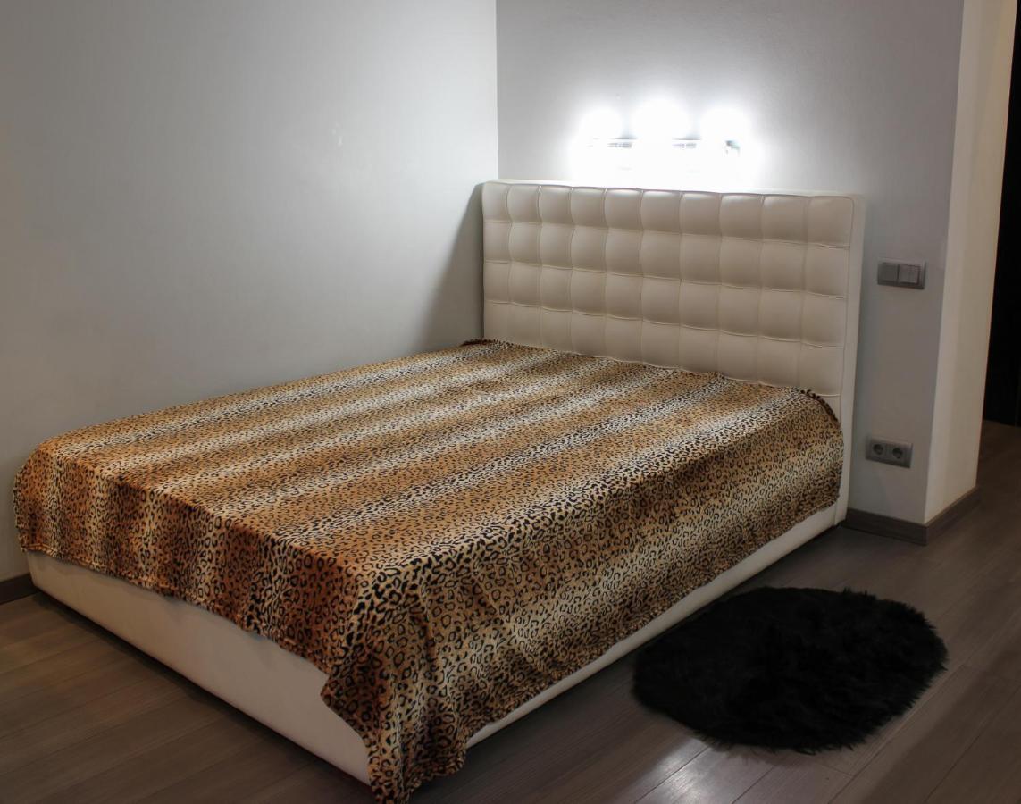 Central Area Apartments Kiev Ngoại thất bức ảnh