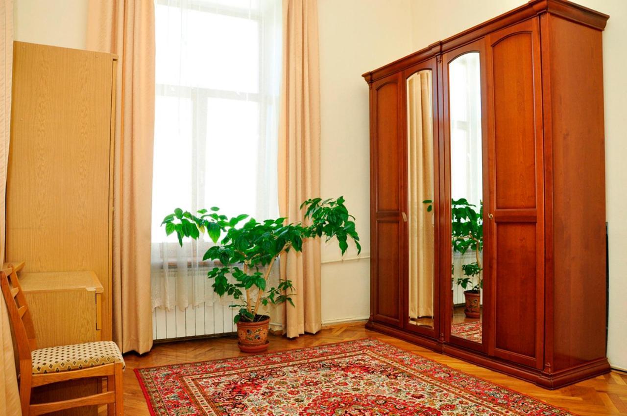 Central Area Apartments Kiev Ngoại thất bức ảnh